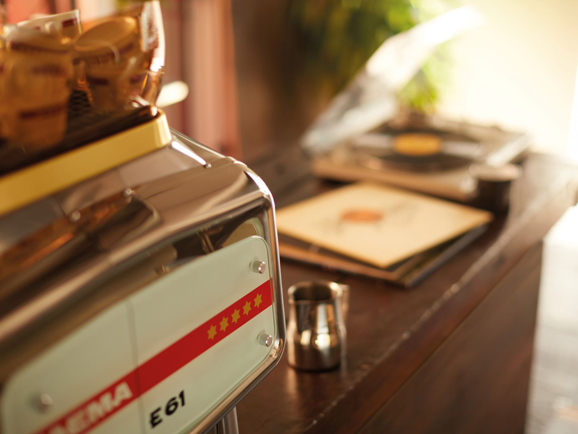 E61 Legend S1 E61 Legend S1