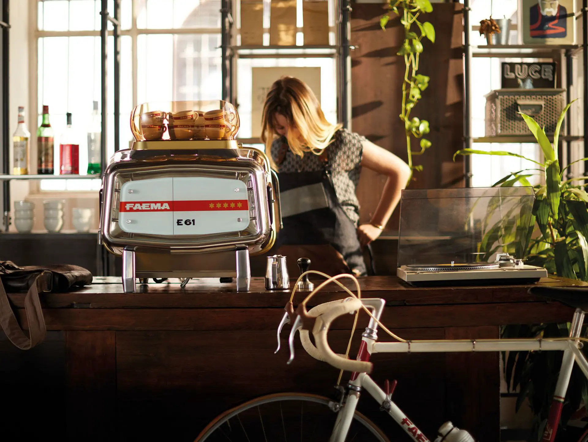 E61 Legend S1 E61 Legend S1